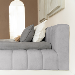 Adore Designbed Grijs